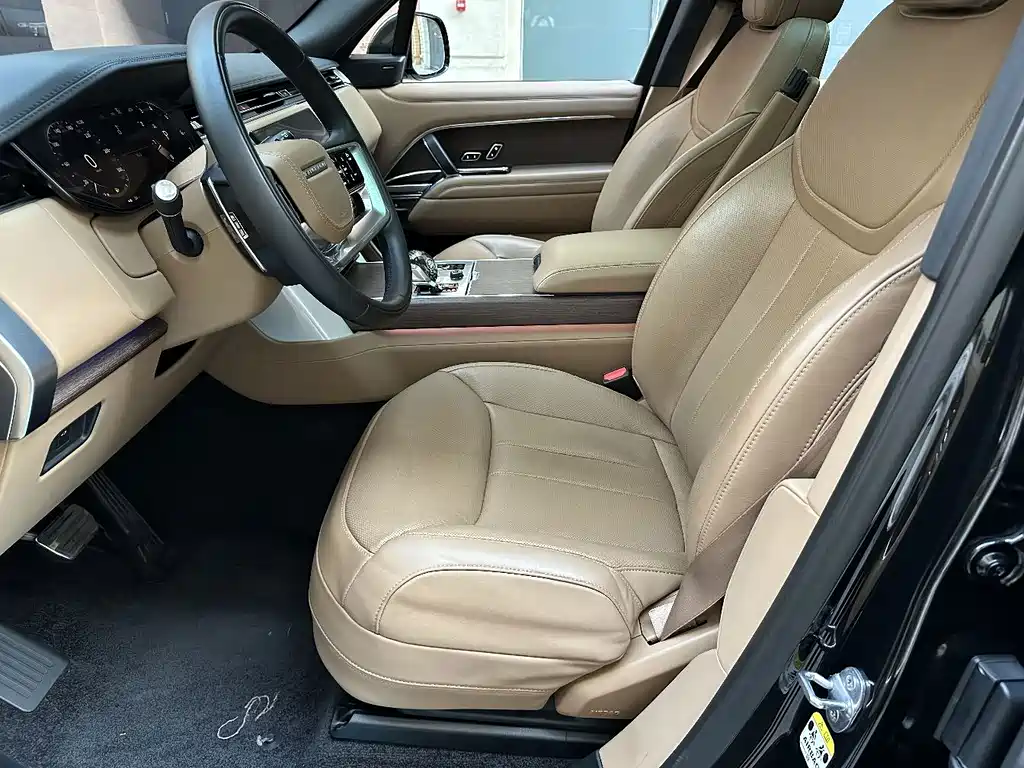 Land Rover Range Rover — миниатюра 8