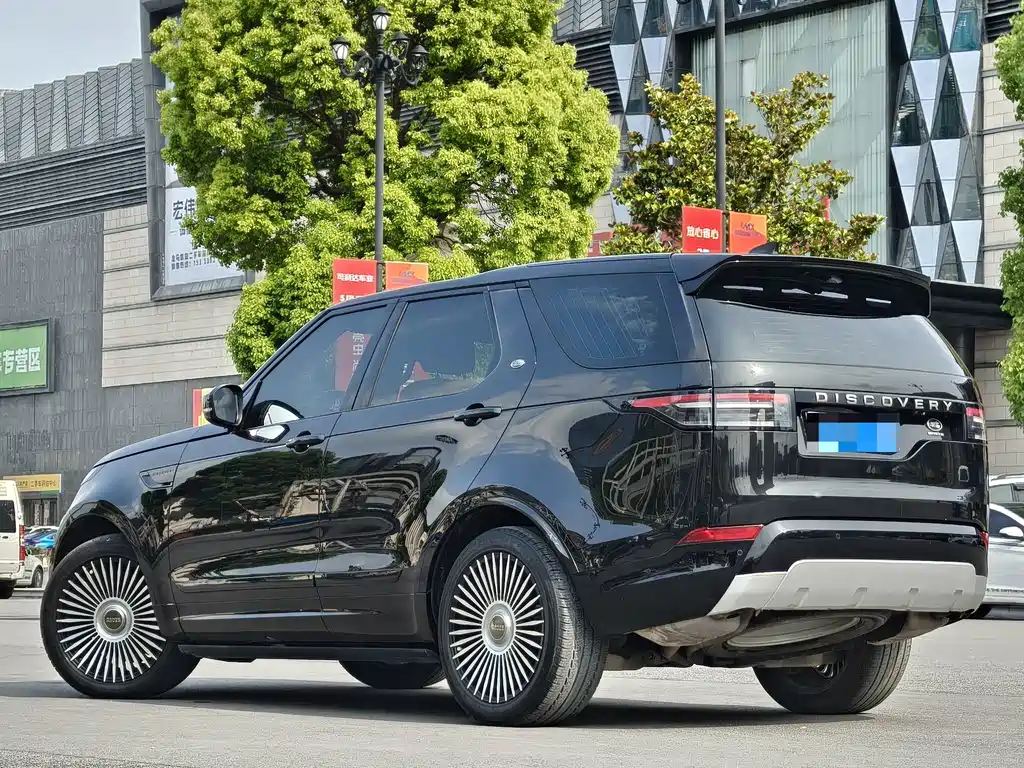 Land Rover Discovery — миниатюра 4