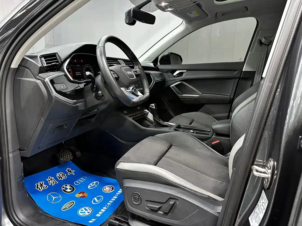 Audi Q3 — миниатюра 10