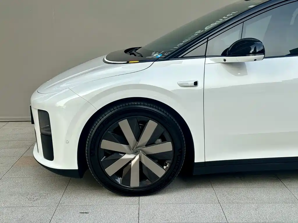 Li Auto i6 — фотографии объявления, Фото 6