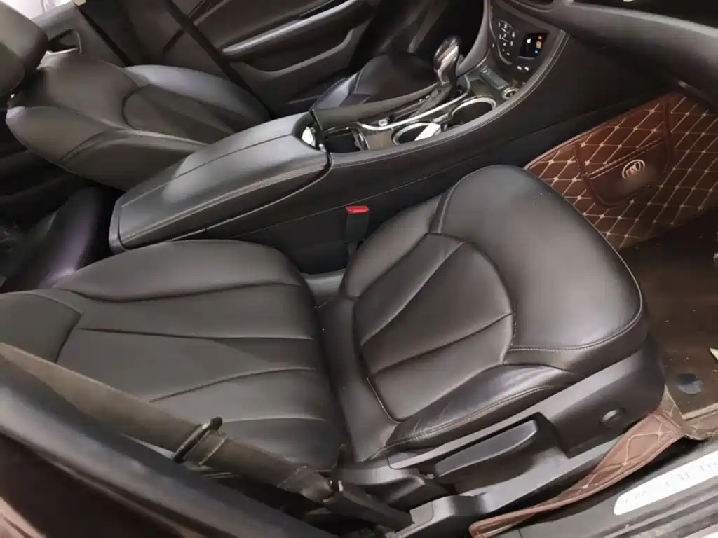 Buick Envision Plus — миниатюра 25
