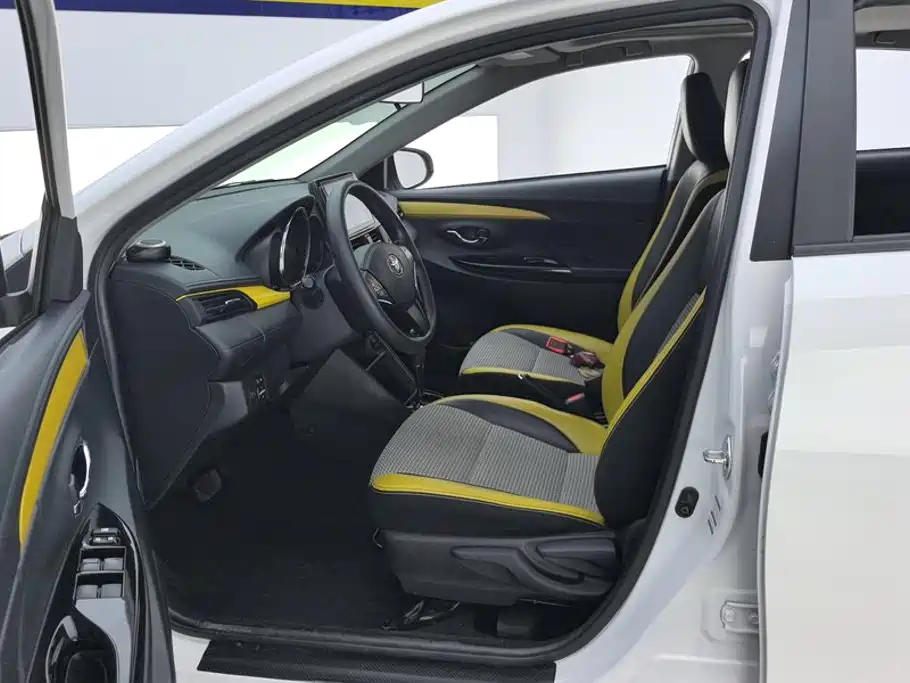 Toyota Vios FS — миниатюра 9