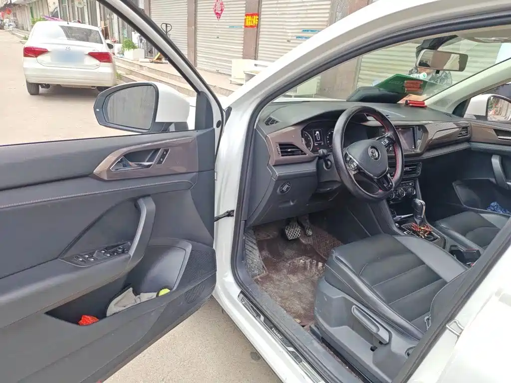 Volkswagen Tharu — миниатюра 14