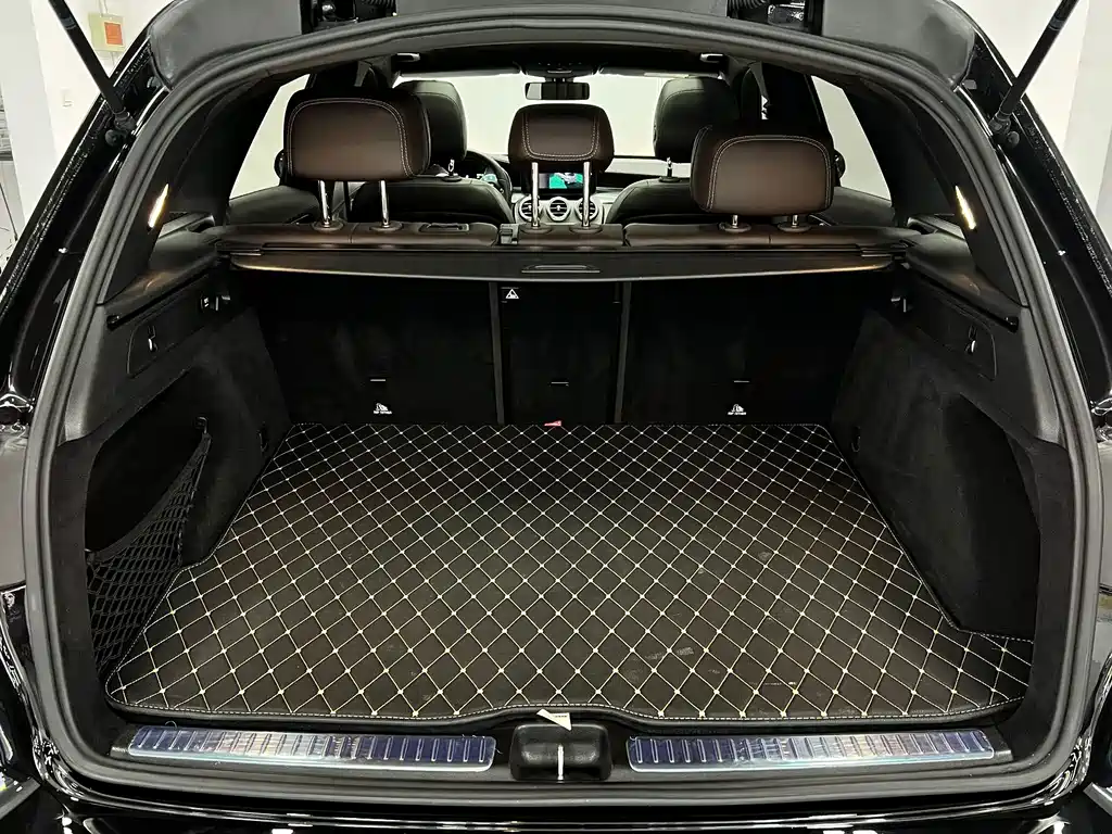 Mercedes-Benz GLC — миниатюра 13