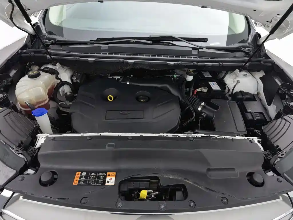 Ford Edge — миниатюра 6