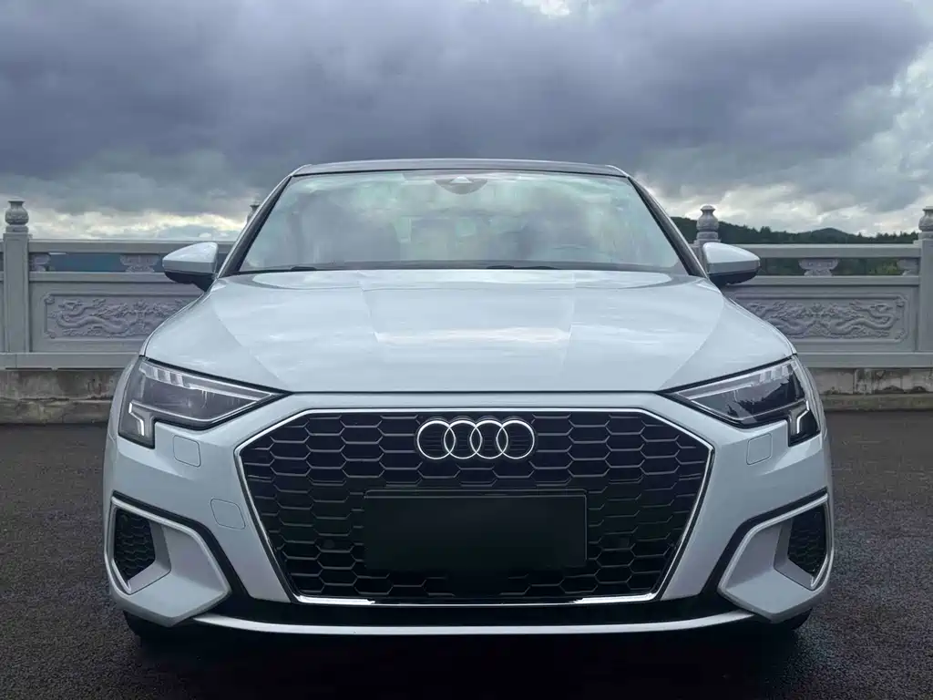 Audi A3 2021 Sportback 35 TFSI Luxury
