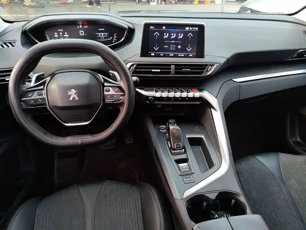 Peugeot 5008 — миниатюра 13