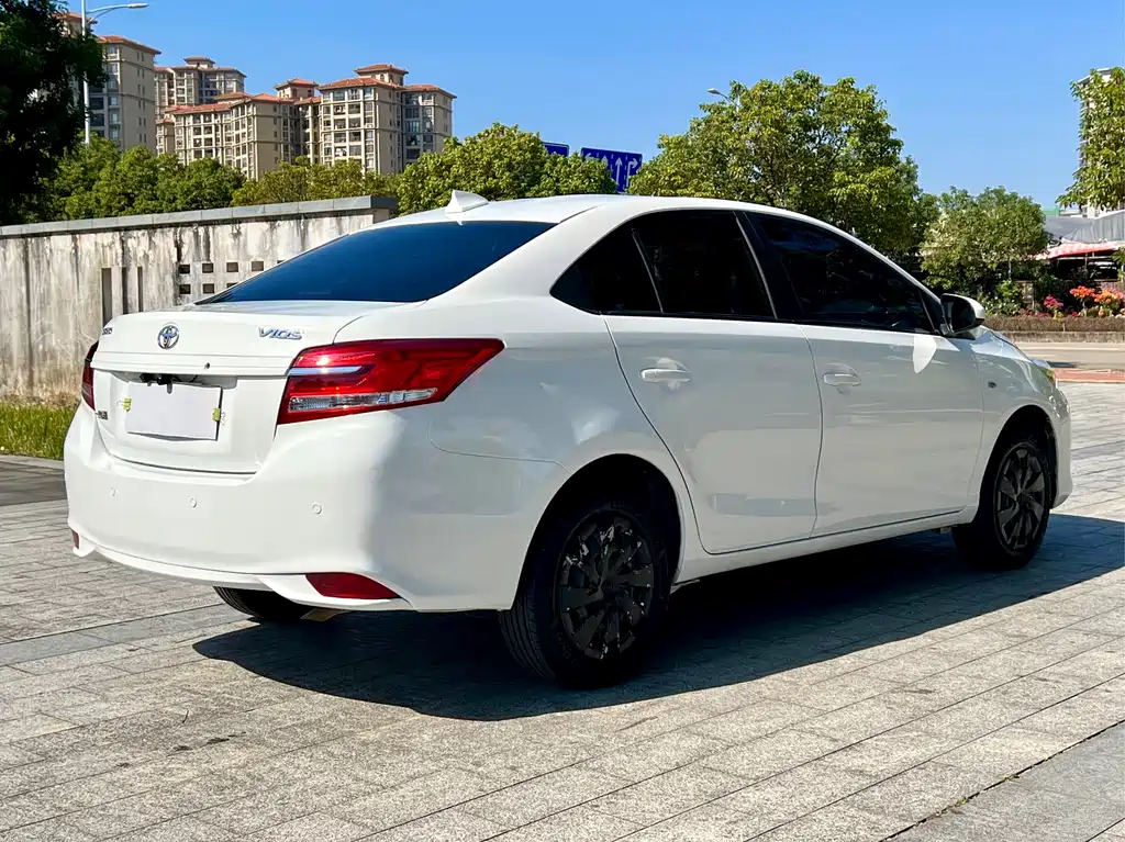TOYOTA VIOS
