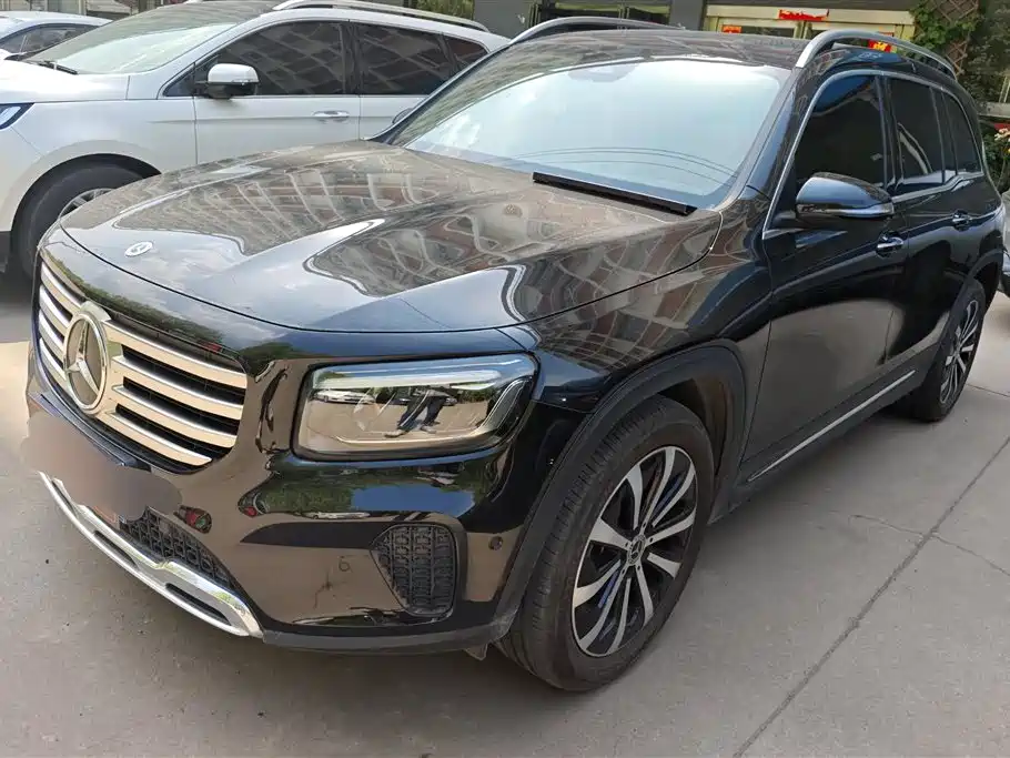 Mercedes-Benz GLB 2024