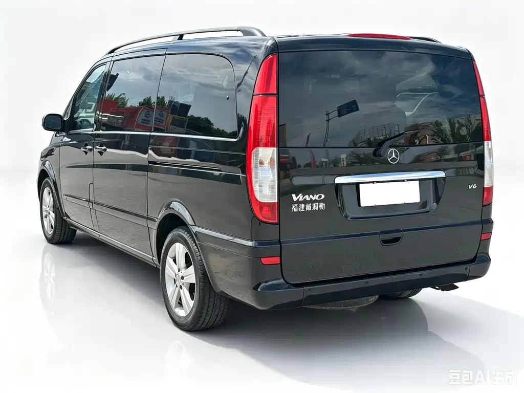 Mercedes-Benz Viano 2010 2.5L Luxury