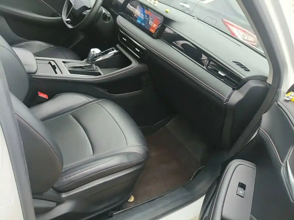 Roewe i5 — миниатюра 25