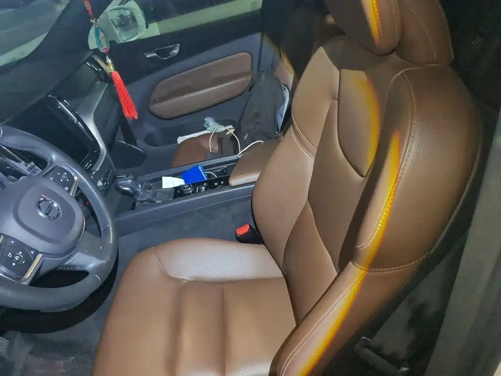 Volvo XC60 — миниатюра 8
