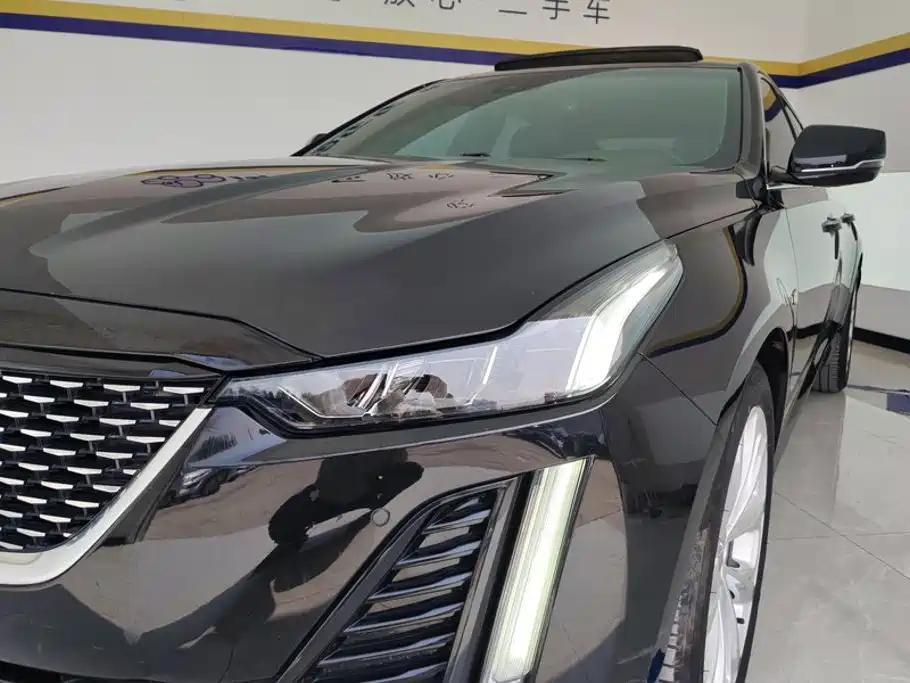 Cadillac CT5 — миниатюра 5
