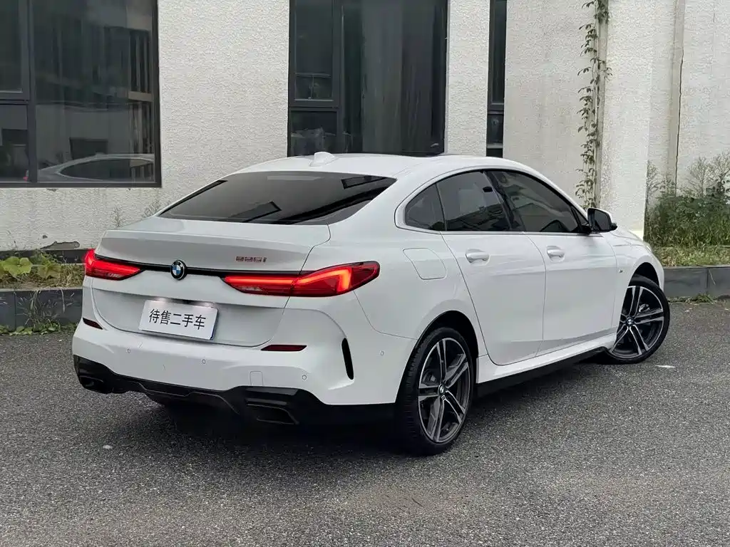 BMW 2 Series (Import) — миниатюра 3