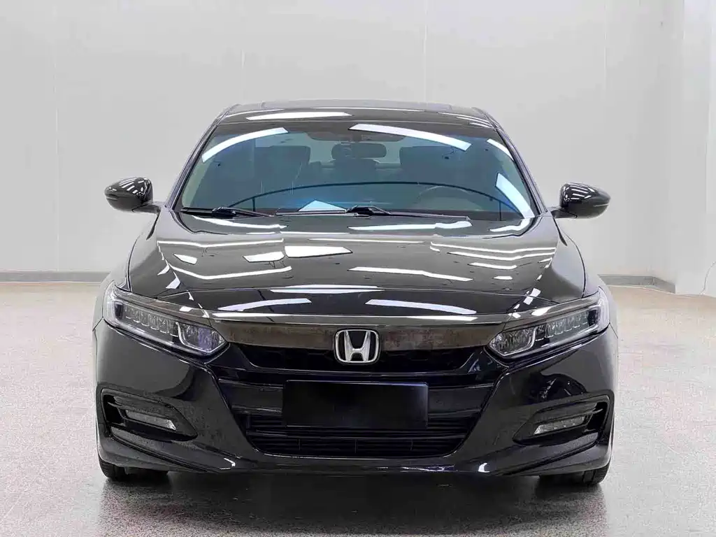 Honda Accord 2018 260TURBO Elite V