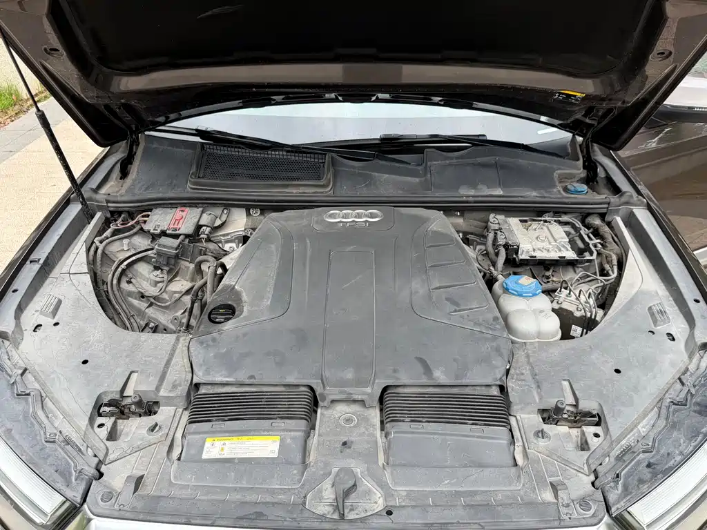 Audi Q7 — миниатюра 21