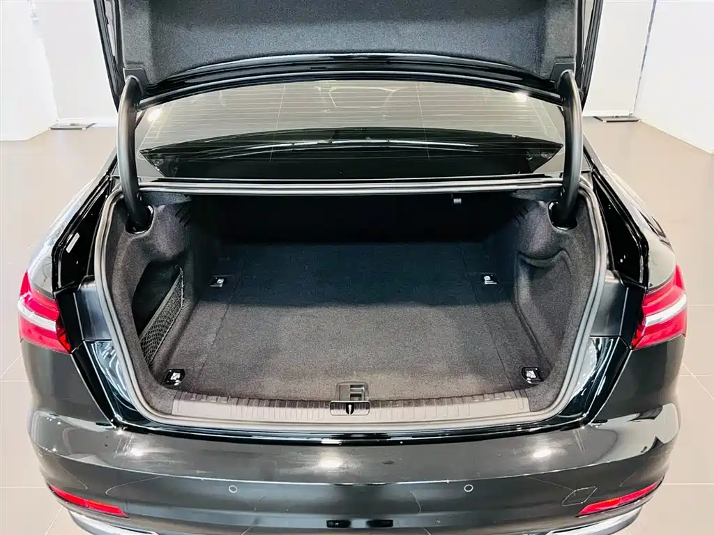 Audi A6L 2022 45 TFSI