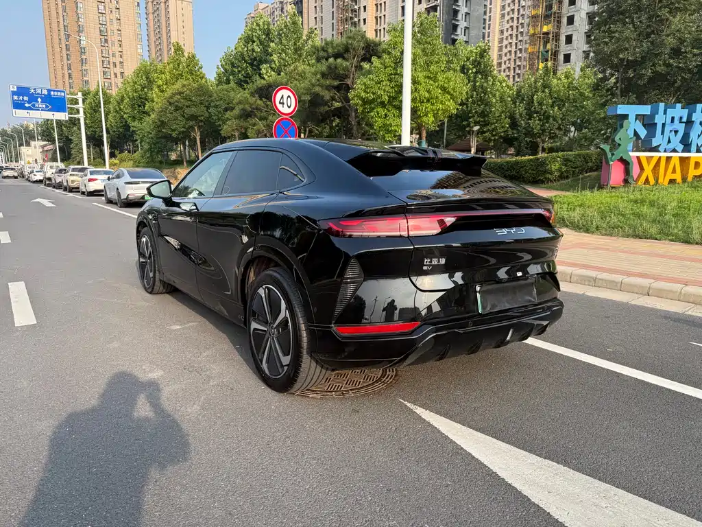 BYD Song L EV L EV 2025 Smart Drive 662km