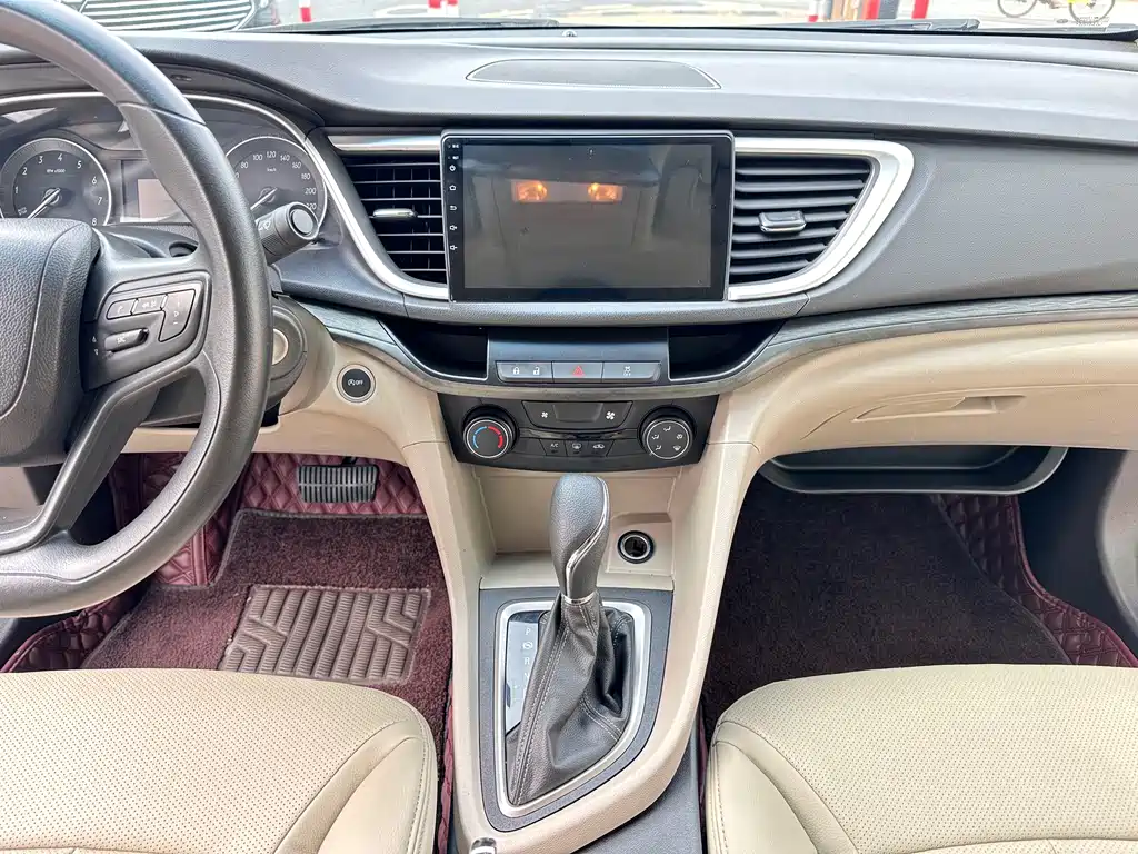Buick Excelle — миниатюра 8