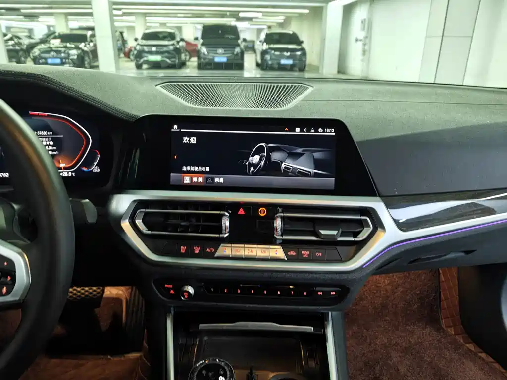 BMW 3 Series — миниатюра 8
