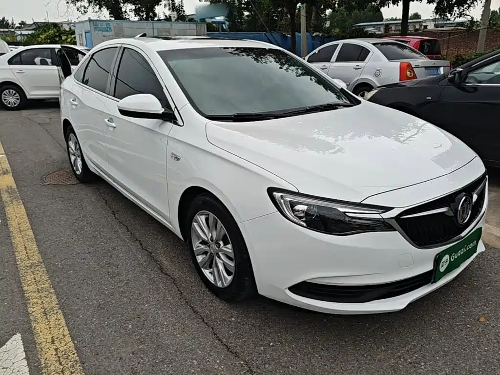 Buick Excelle — миниатюра 4