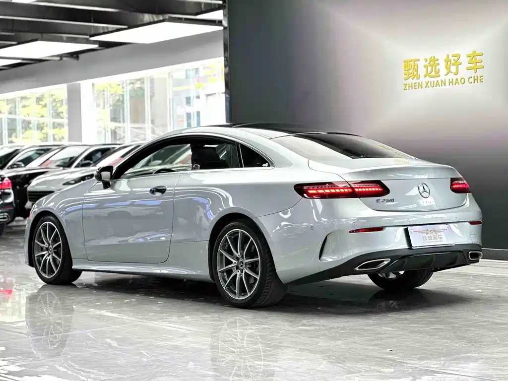 MERCEDES-BENZ E CLASS