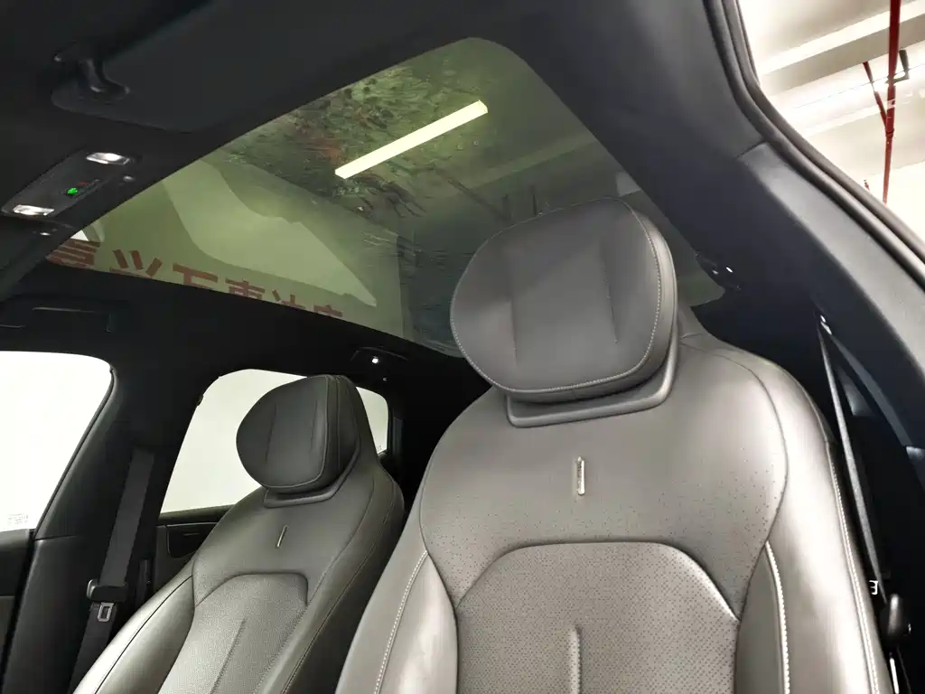 Lynk & Co Z20 2025 530km Max