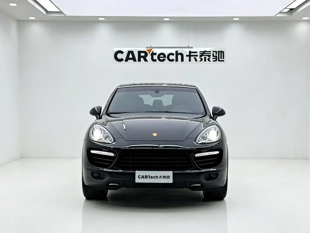 Porsche Cayenne — миниатюра 2