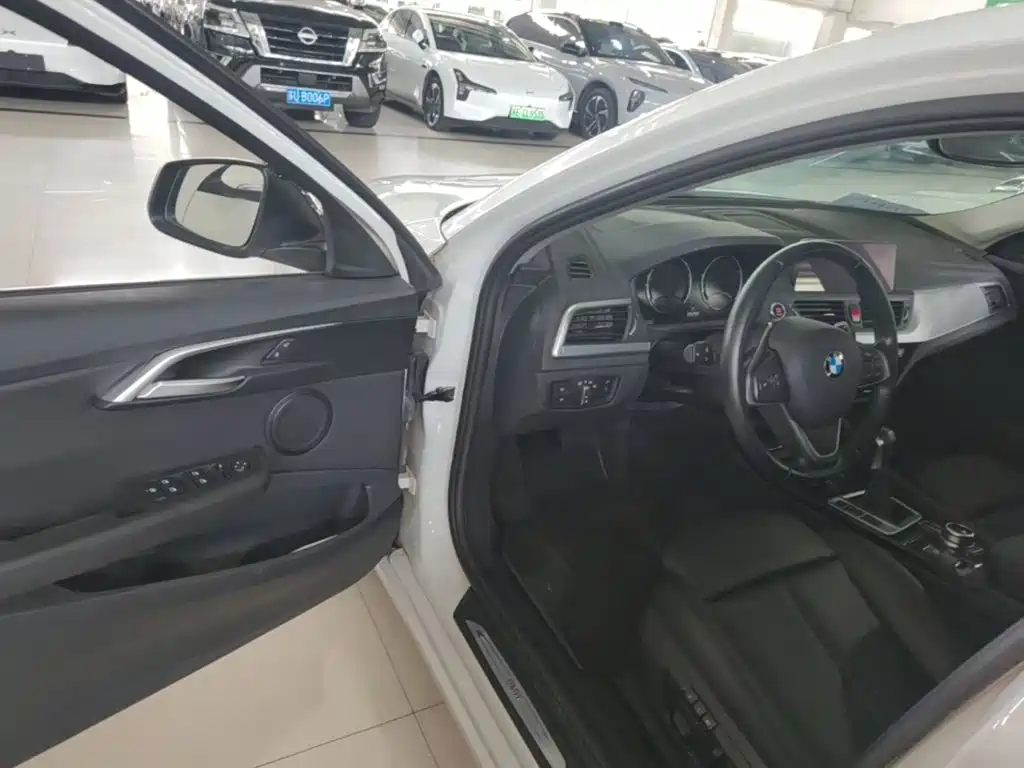 BMW 1 Series — миниатюра 16