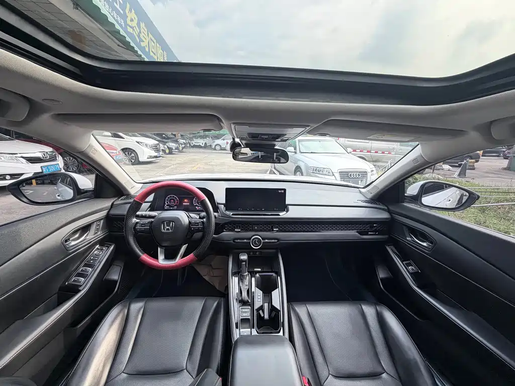 Honda Accord — миниатюра 4