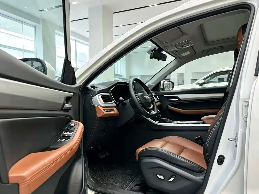 Geely Vision X6 — миниатюра 7