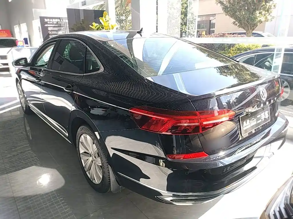 Volkswagen Passat — миниатюра 5