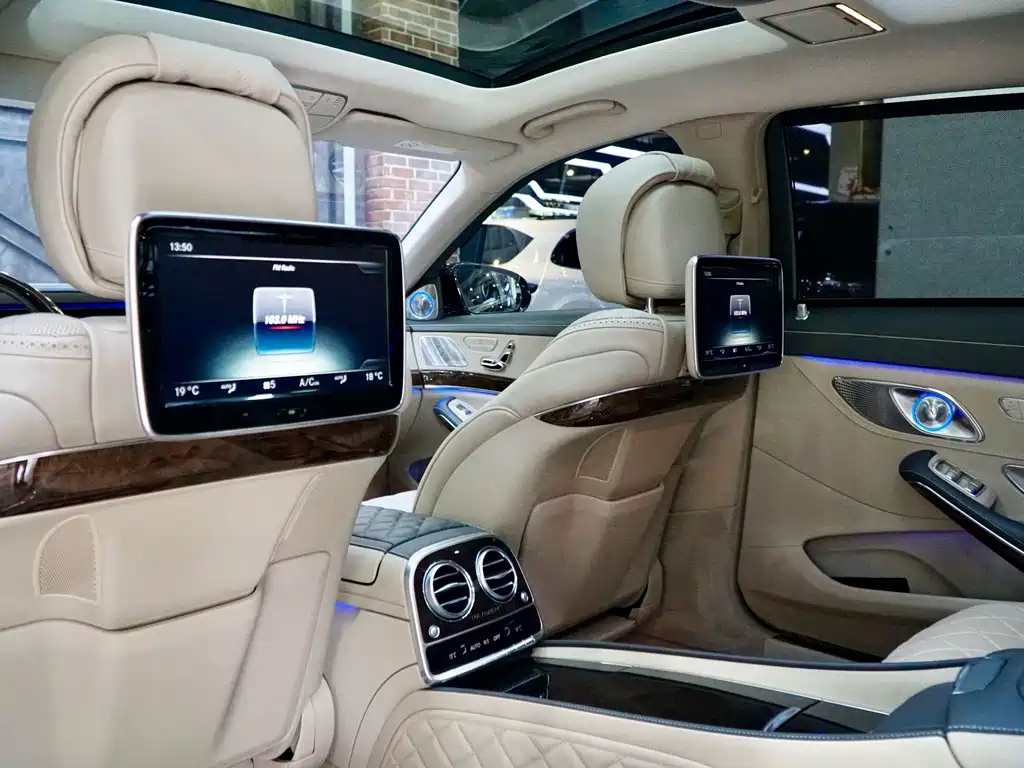 Mercedes-Benz S-Class — миниатюра 22