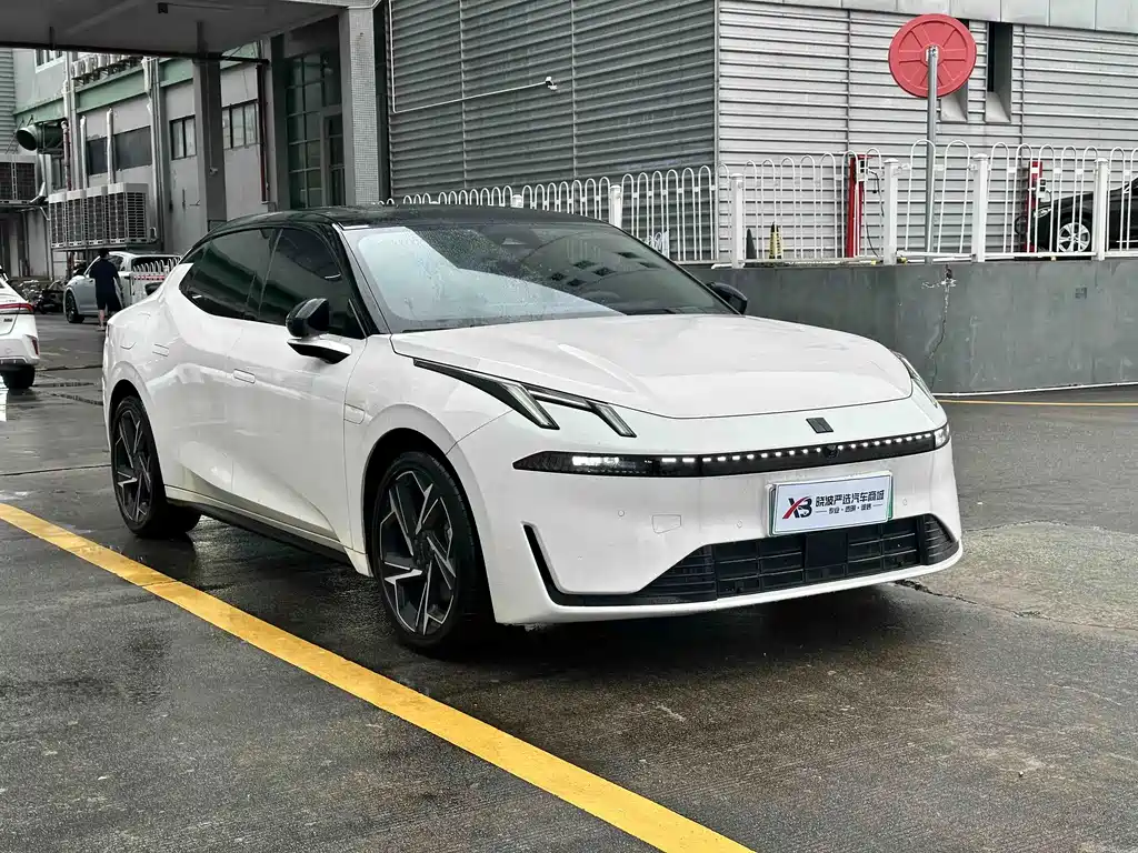 Lynk & Co 07 EM-P — миниатюра 3