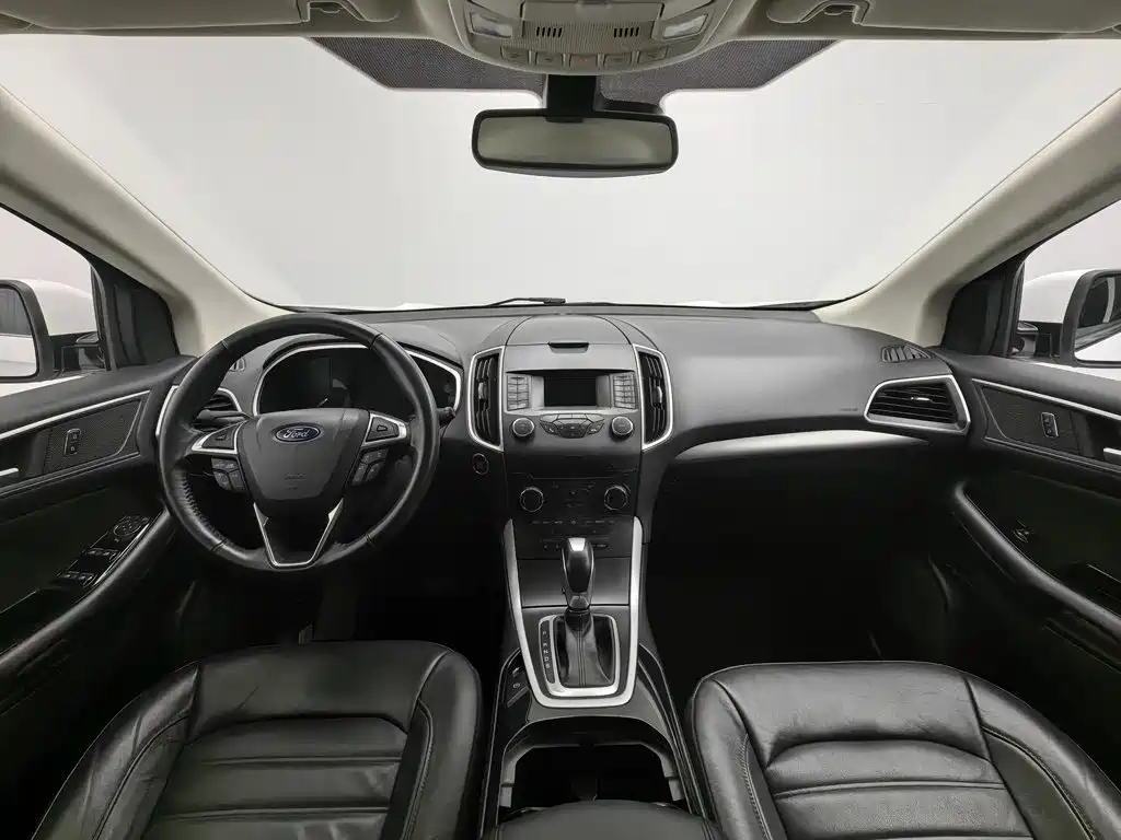 Ford Edge — миниатюра 5