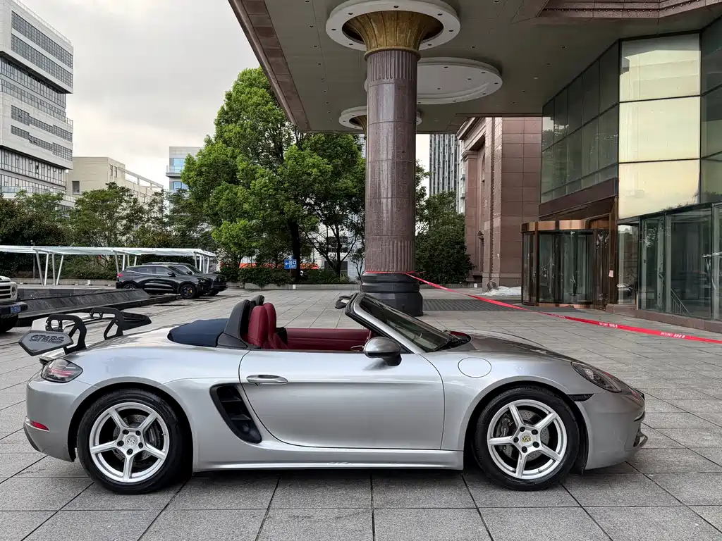 Porsche 718 — миниатюра 12