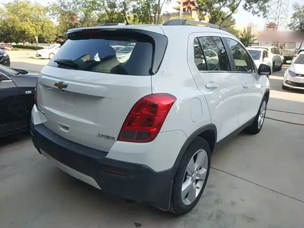 Chevrolet Trax — миниатюра 7