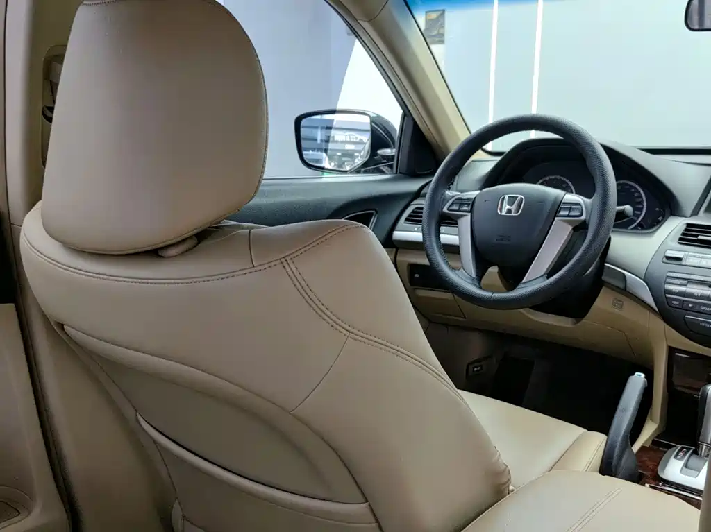 Honda Accord 2010 2.0L EX