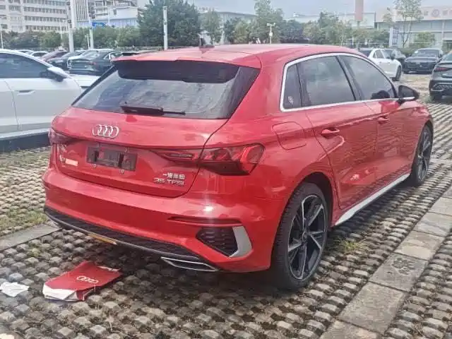 Audi A3 2022 Sportback 35 TFSI Fashion Sport