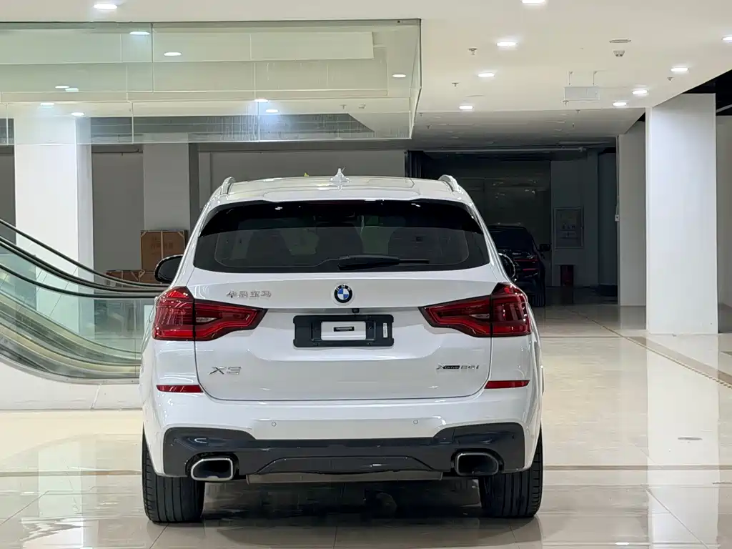 BMW X3 — миниатюра 4