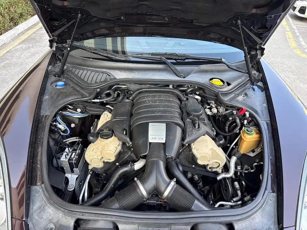 Porsche Panamera — миниатюра 33