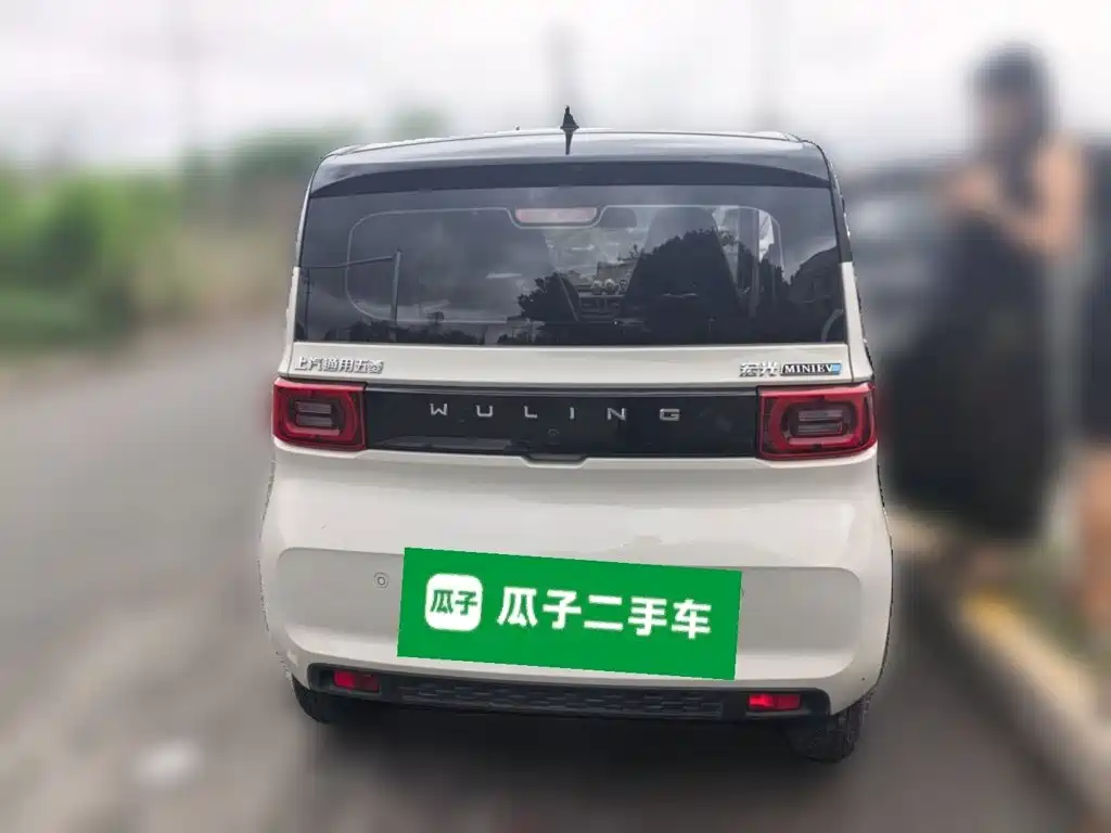 Wuling MINIEV — миниатюра 3