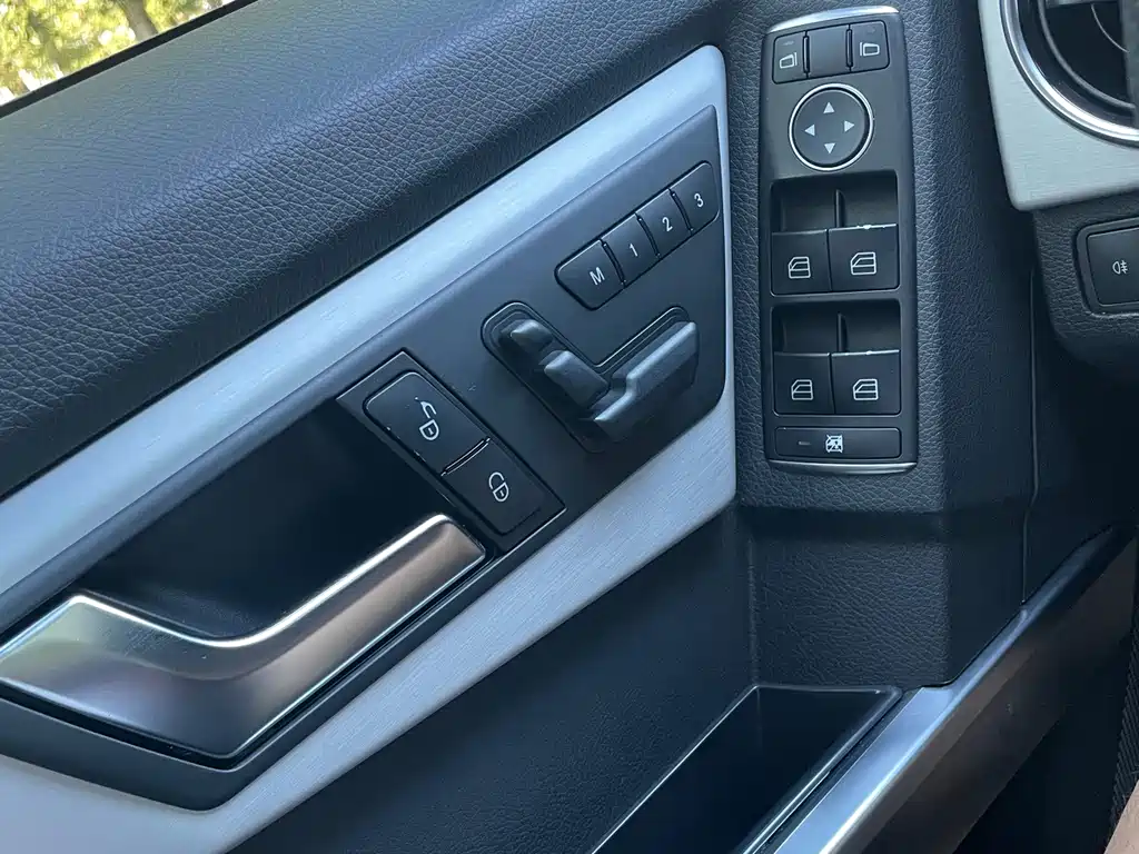 Mercedes-Benz GLK-Class — миниатюра 13