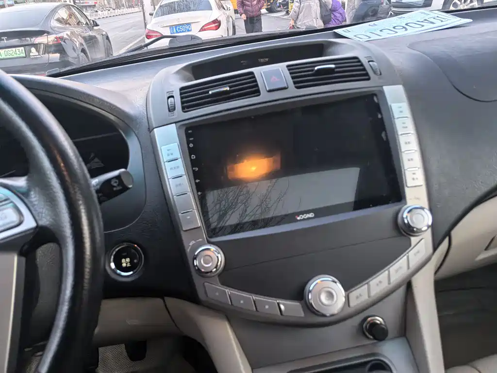 BYD S6 2013 2.4L MT Luxury 5 мест