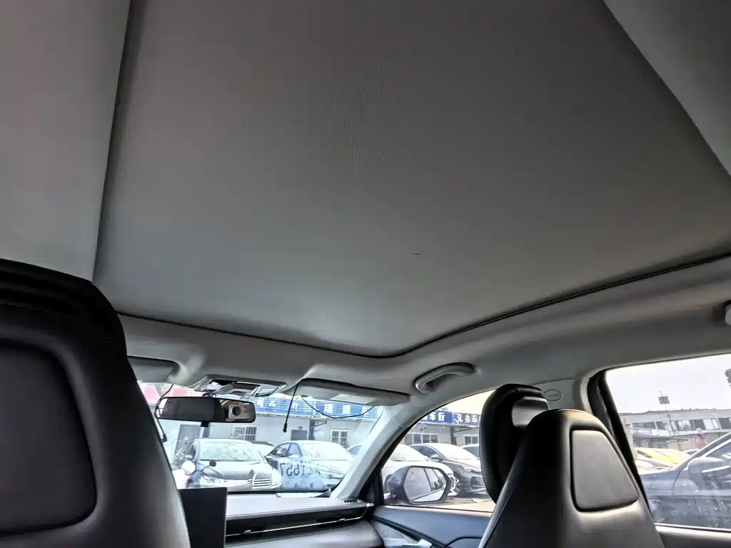 Changan Yida — миниатюра 12