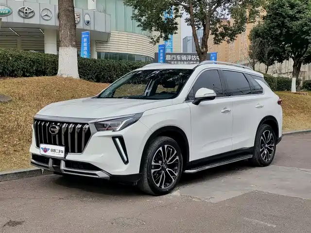 GAC TRUMPCHI GS4 PLUS