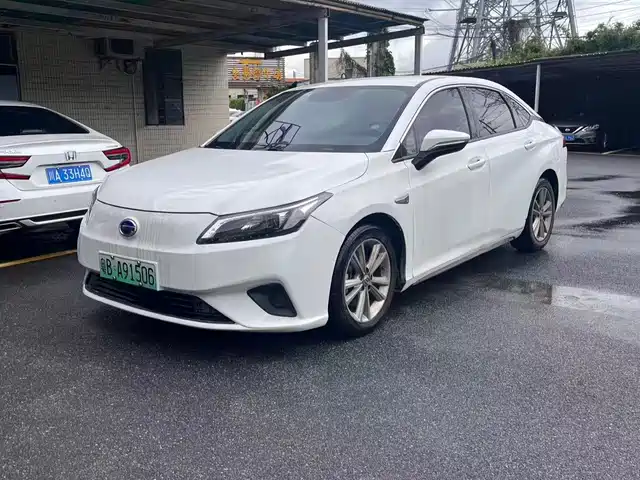 2021 GAC Aion S