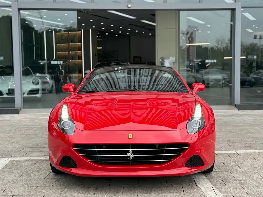 Ferrari California T — миниатюра 2