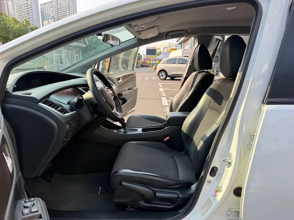 Honda Jade — миниатюра 10