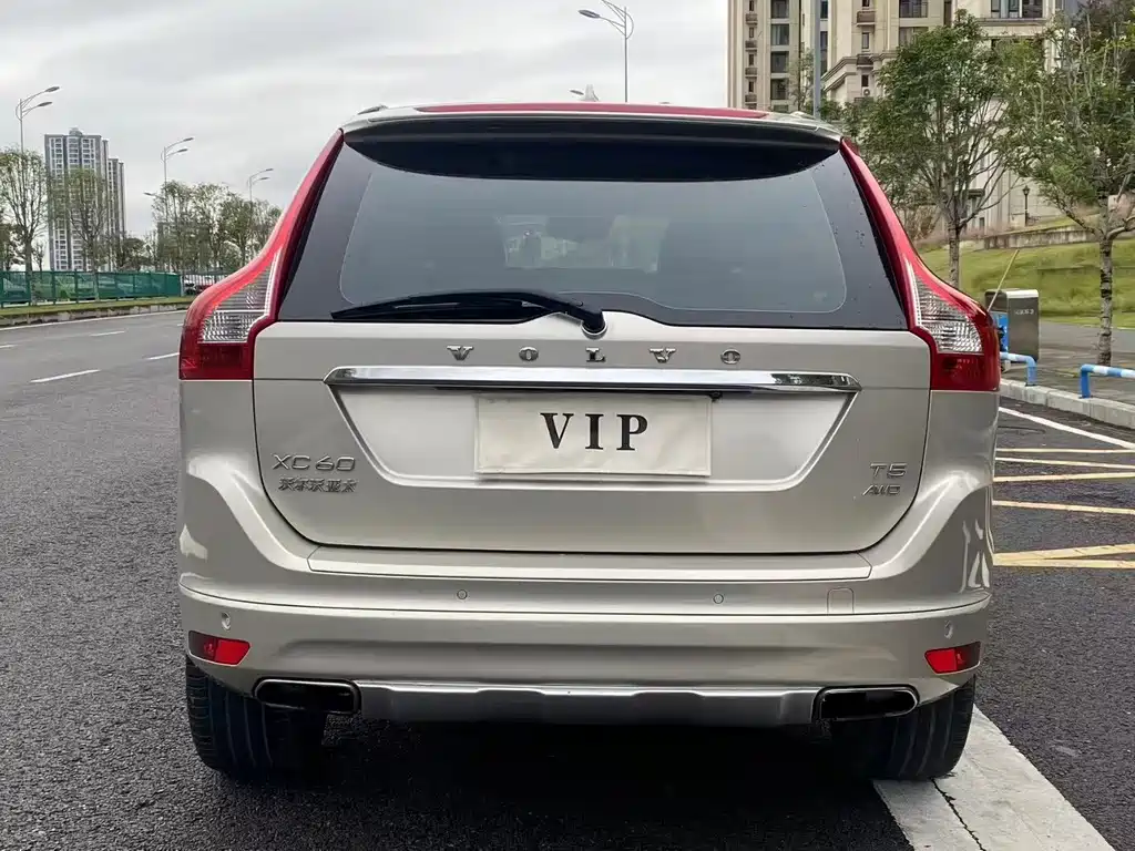 Volvo XC60 — миниатюра 5